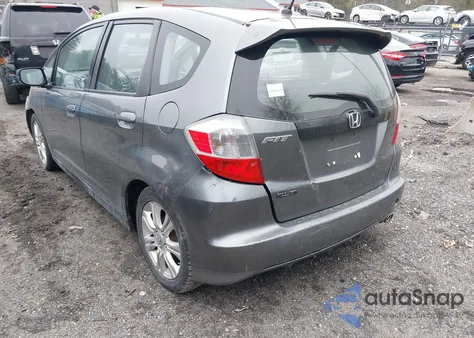 2011 Honda Fit Sport z USA, uszkodzony, nr VIN JHMGE8G5XBC004136